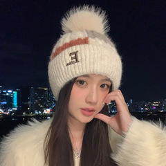韩版冬季帽子女户外加厚防风毛线帽时尚百搭针织帽护耳保暖一体帽