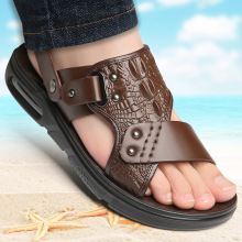 凉鞋男款夏季2023新款潮防汗休闲运动开车外穿沙滩鞋男士气垫拖鞋