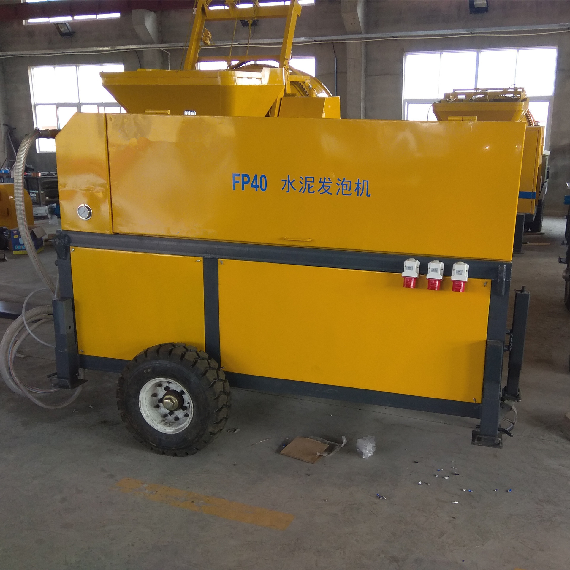 混凝土水泥发泡一体机10立方发泡机GM2000泡沫混凝土搅拌机俄罗斯