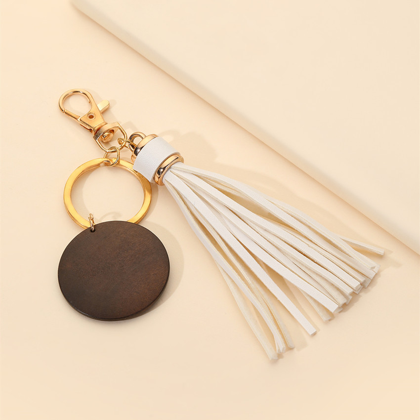 17g Weight Keychain Classification 1 Piece Quantity Casual, Holiday, Daily Occasion Pu Leather Material Mother'S Day Festival Letter, Tassel Pattern Unisex Gender Modern Style Style Modern Style Letter Tassel Pu Leather Mother'S Day Unisex Keychain 2