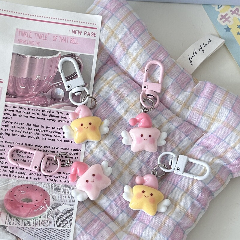 Hat Angel Star Wings Keychain Cute Cartoon Five-pointed Star Pendant Couple Girlfriend Gift Accessories