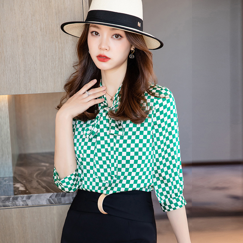 Spring shiffon fashionable shirt with bow