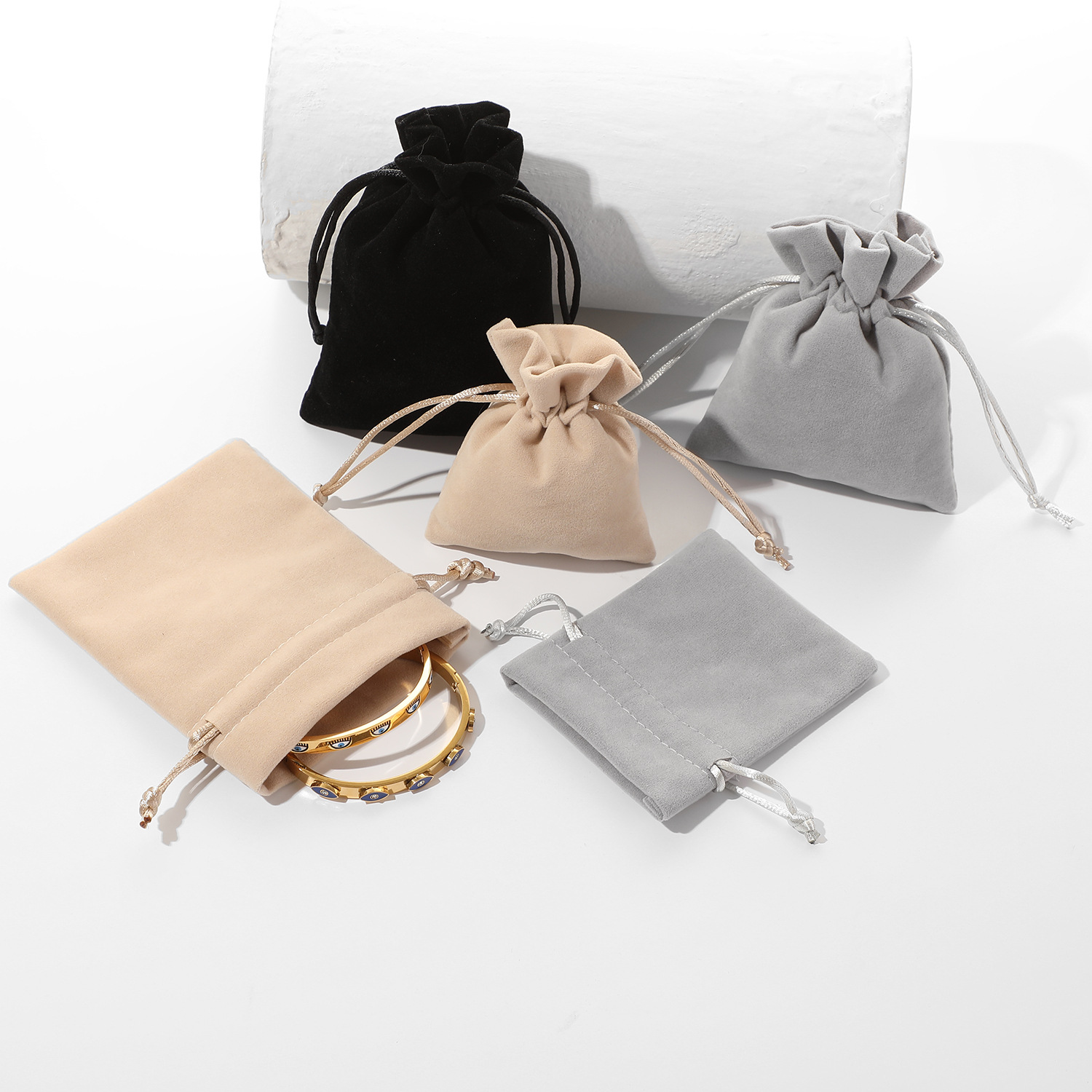 现货双面麂皮绒手镯手表防尘束口袋鹿皮绒饰品收纳袋首饰袋高级感