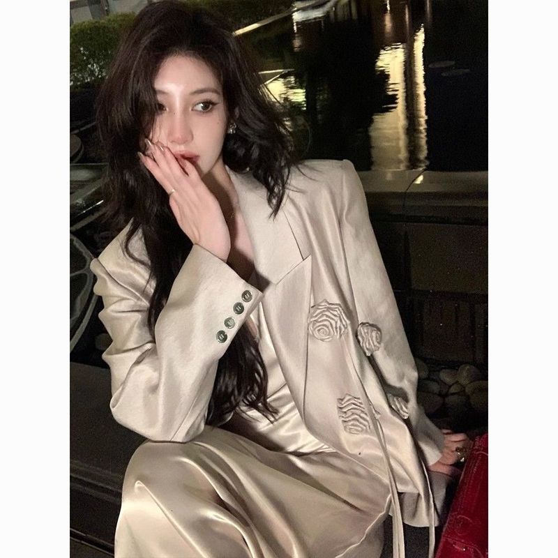 高级感缎面西装外套女2025春秋休闲宽松西服v领镂空吊带裙两件套|undefined
