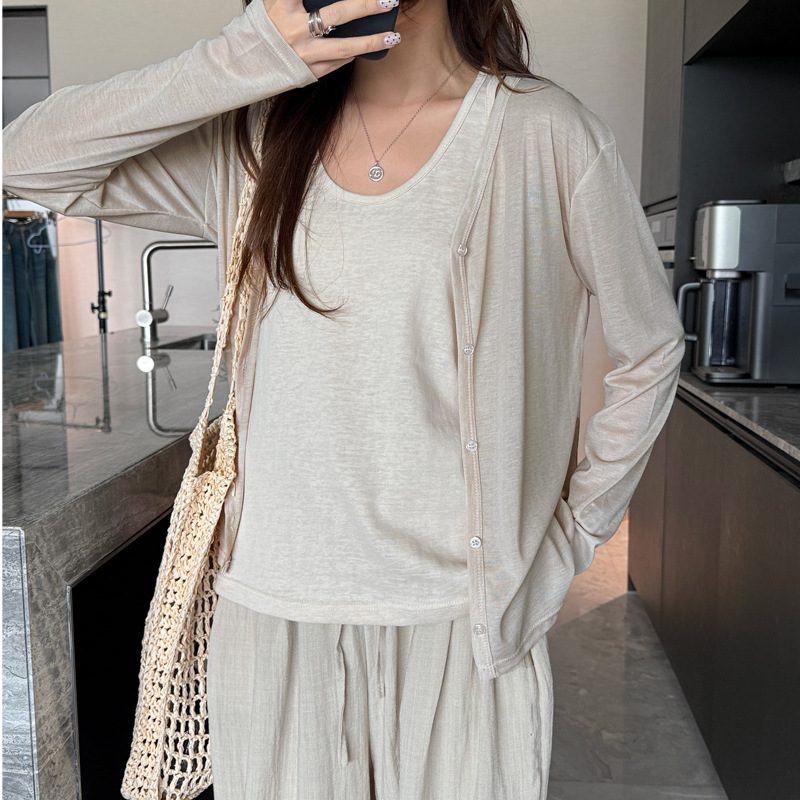 Oats and apricot