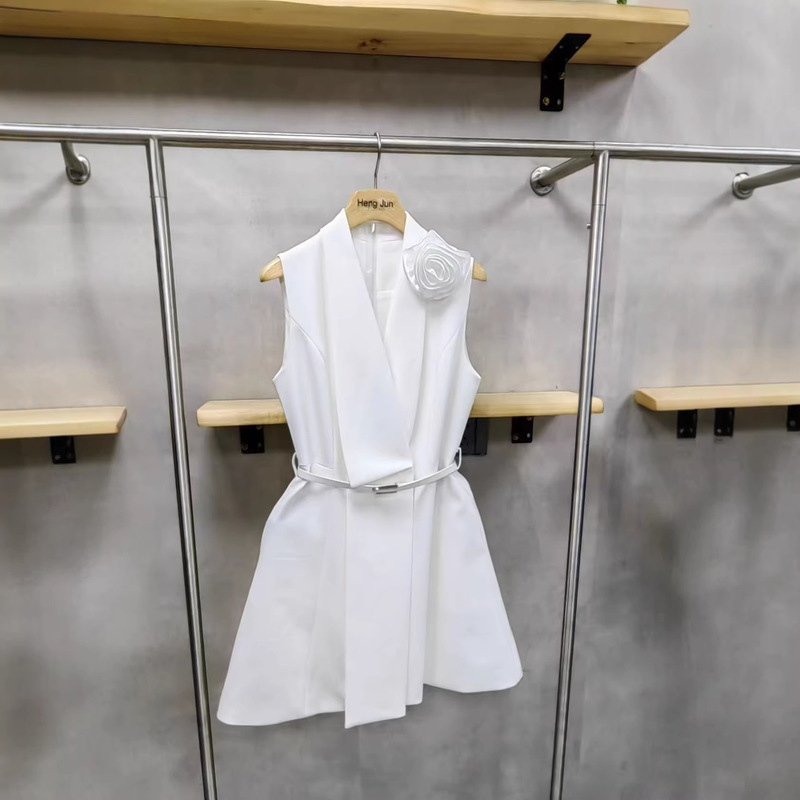 2026 Summer New Style Vest Dress with Three-Dimensional Floral Cross-Over V-Neck, Sleeveless Mid-Length A-Line Skirt, Suit Dress with Belt