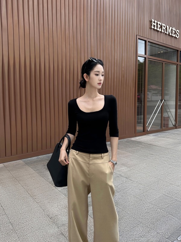 5werkwen 多色入|极简气质美学 天丝羊毛大u领t恤纯色修身短袖|undefined