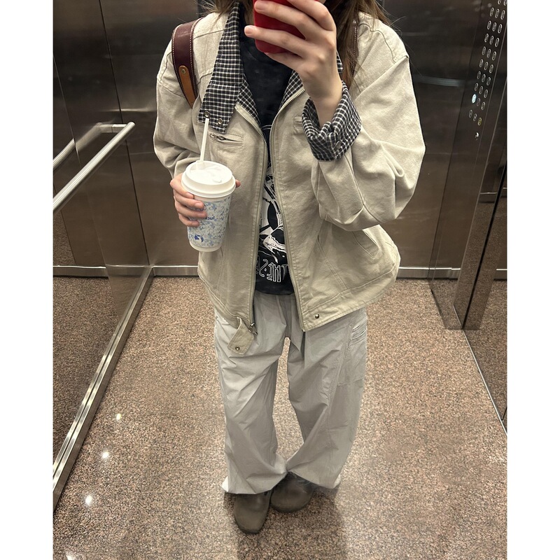2026 New Early Autumn Plaid Patchwork Lapel Jacket for Women, Loose Casual Flight Suit Jacket Top for Autumn