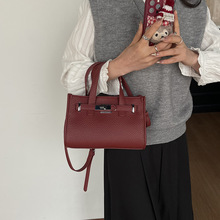 高级感小众包包女士2026新款复古凯莉包通勤单肩斜挎小包包批发