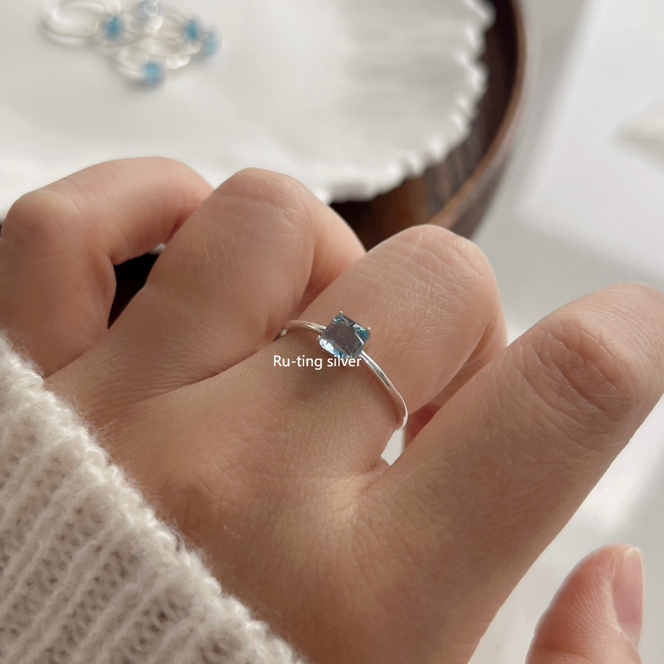 Natural Crystal And Gemstone Jewelry Brings Luck, Conveying Warmth, Clarity And Gentle Positive Energy, Making Every Day Feel Peaceful And Grounded. K_voghion.com