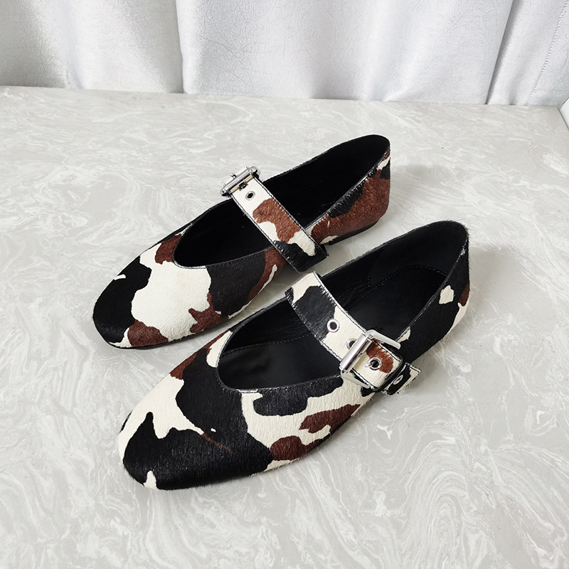 봄 새로운 여성 신발 둥근 발가락 플랫 바닥 레오파드 무늬 얕은 버클 메리 제인 신발 아웃웨어 유행 올 매치 싱글 레이어 신발