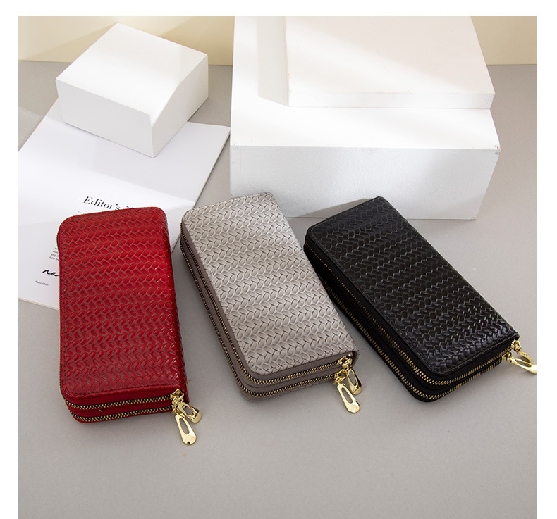 Vintage Style Geometric Solid Color Square Zipper Clutch Bag display picture 5