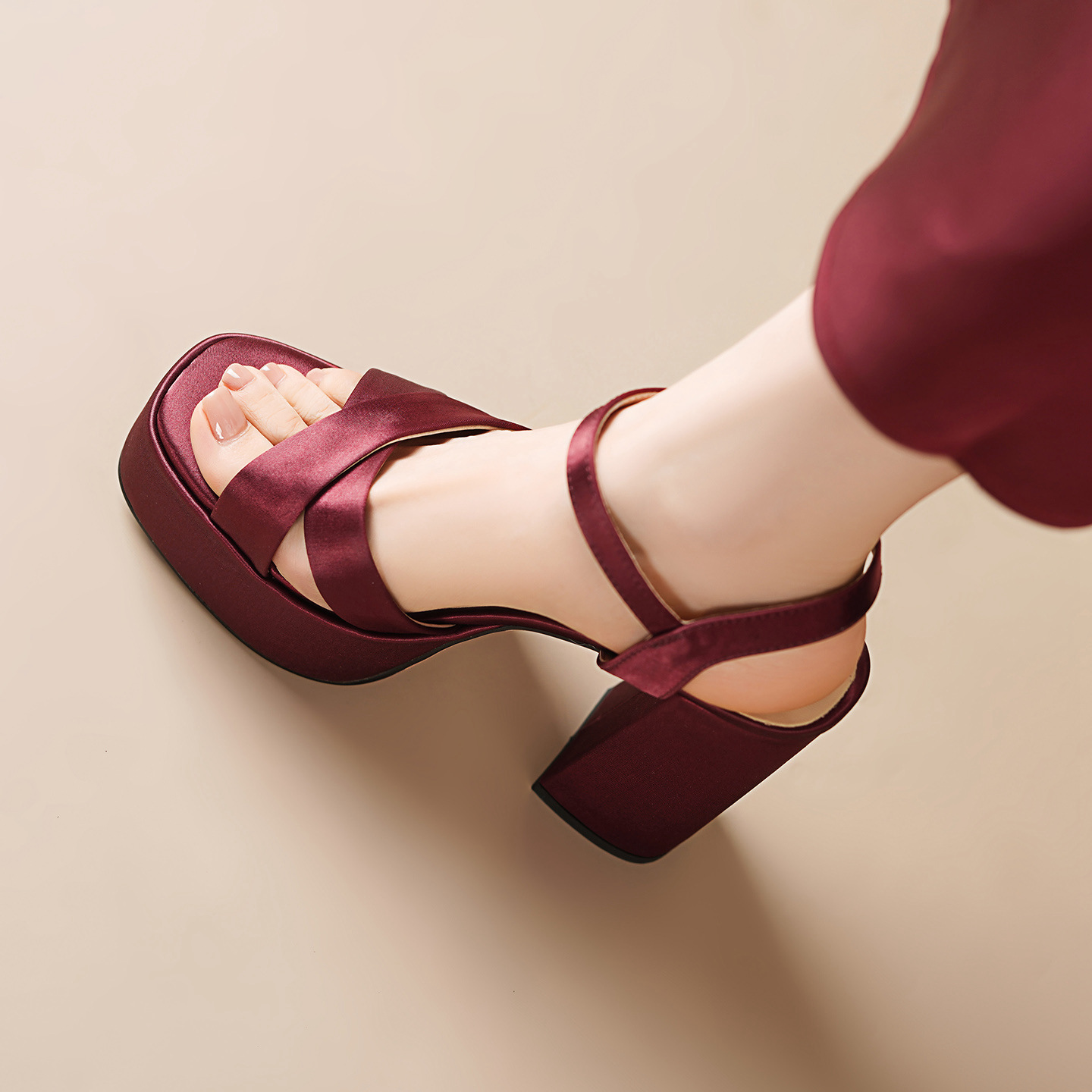 Sandal cao gót nữ hở mũi quai ngang khóa, gót dày 12 cm, phong cách Âu Mỹ — đen chi tiết 15