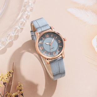 Tiktok Live Popular Digital Small Blue Watch Fashion Women's Watch Quartz Watch Manufacturer In-Stock Dropshipping