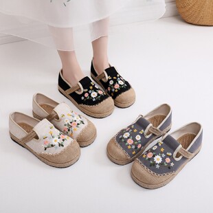 2025 Original New Old Beijing Embroidered Cloth Shoes Women's Linen Breathable Round Head Embroidered Cloth Shoes One Pedal Ethnic Style