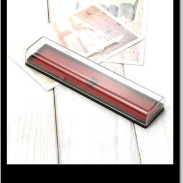 box笔盒笔盒子长方形小盒四角型加绒红底透明天地盖子4角塑料盒