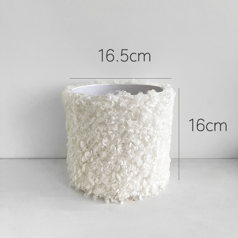 크림 화이트 패브릭 버킷