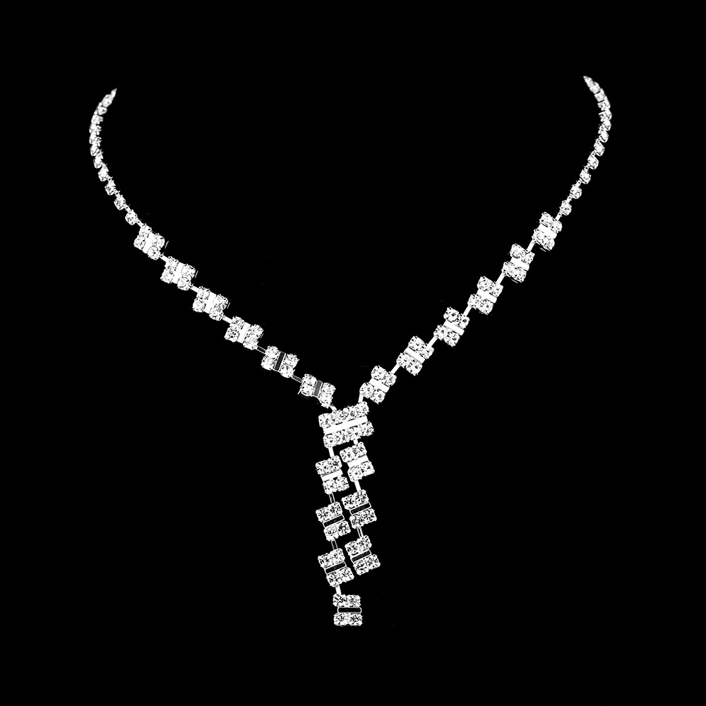 Moda Geométrico Diamante De Imitación Embutido Diamantes De Imitación Pulsera Aretes Collar 1 Juego display picture 3