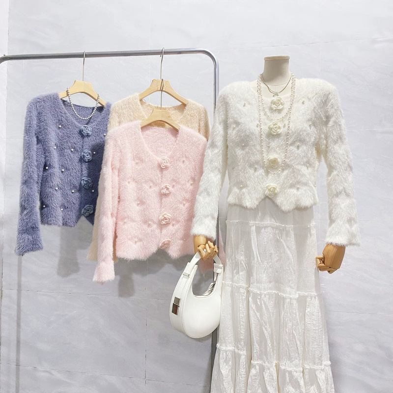 Cross-Border Chanel-Style Floral Short Faux Mink Rhinestone Cardigan Autumn and Winter New Beaded Knit Sweater Women's Coat Cross-Border Chanel-Style Floral Short Faux Mink Rhinestone Cardigan Autumn and Winter New Beaded Knit Sweater Women's Coat