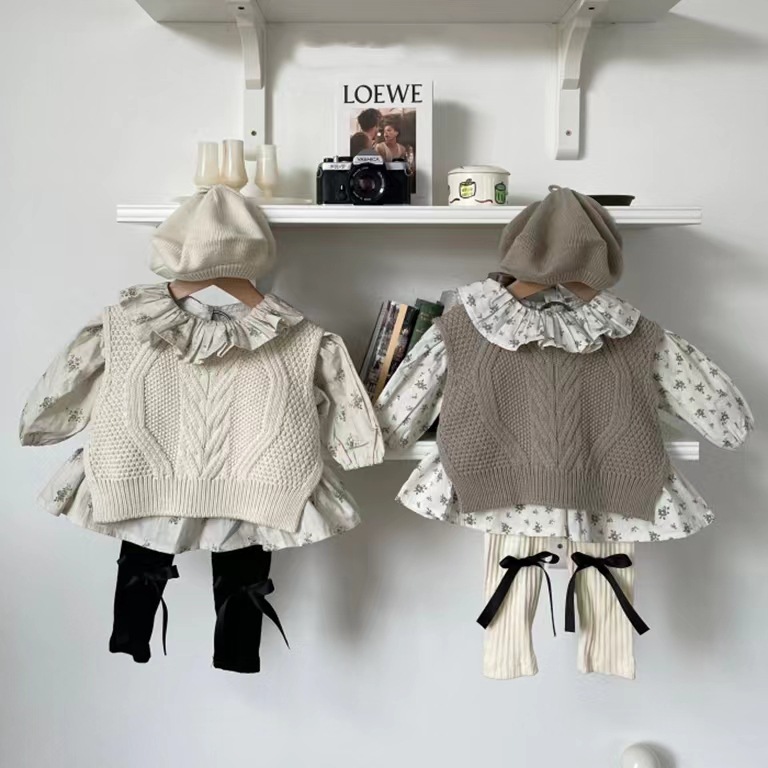 Versión Coreana de los niños ropa moda estilo cáñamo suéter doblado chaleco punto flojo chaleco + leggings polainas