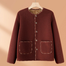 中年妈妈装秋冬新款羊羔毛外套中老年女装加厚保暖洋气颗粒绒上衣
