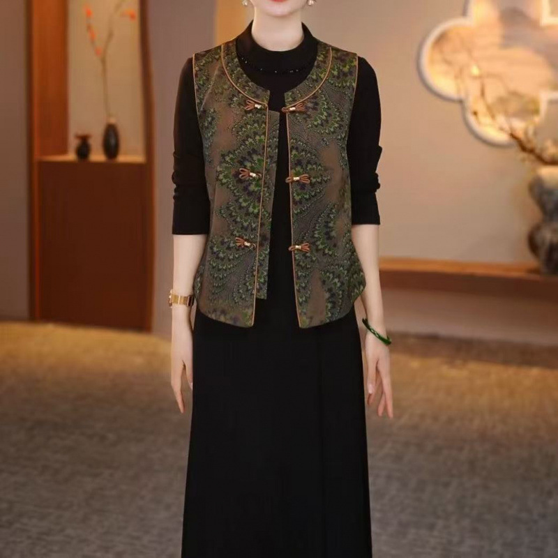 New Chinese-Style Versatile 2026 Vest Jacket, Spring New Model for Middle-Aged Moms, Elegant and Trendy National Style Vest