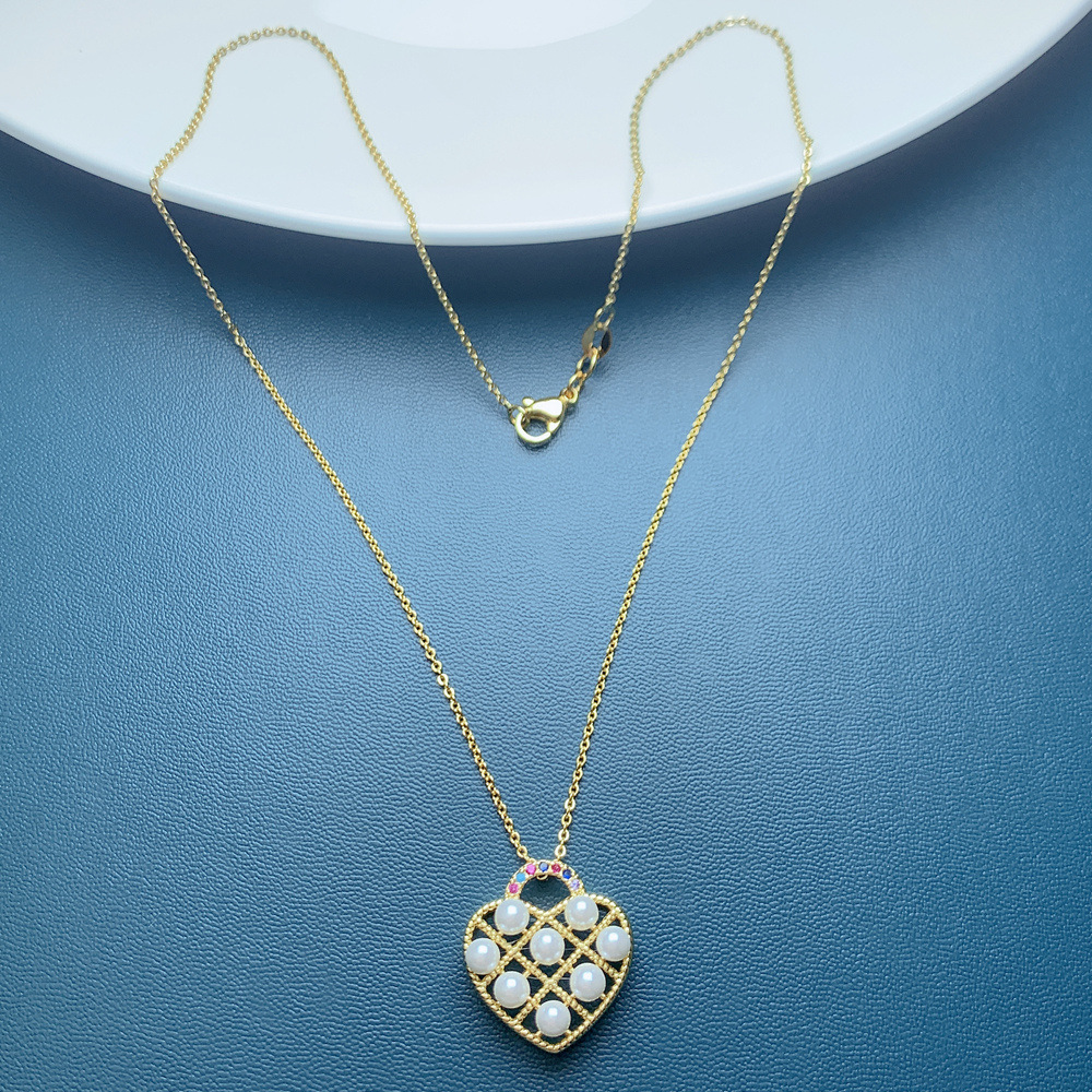 Simple Style Heart Shape Copper Inlay Artificial Pearls Rhinestones Necklace 1 Piece