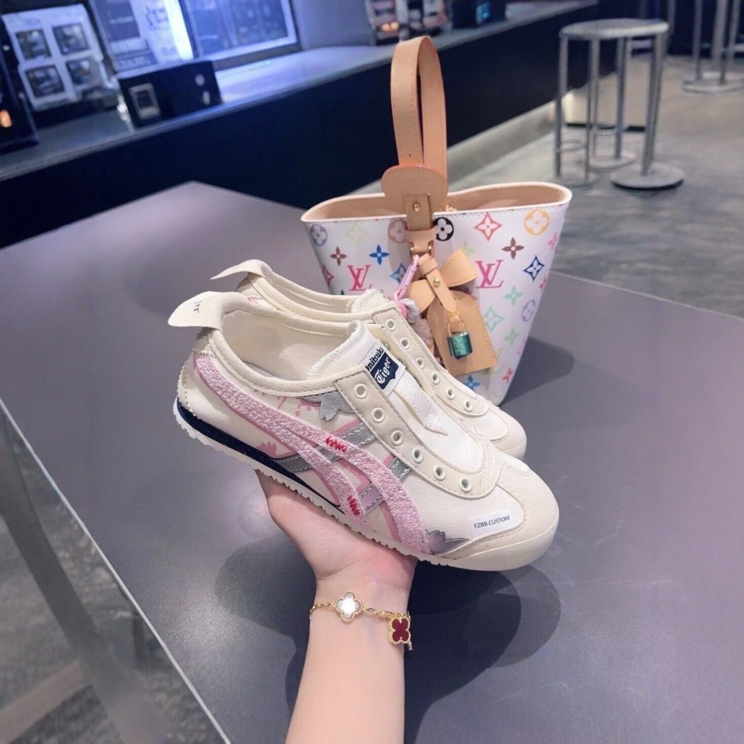 Panda Prank Collaboration Edition: Distressed Casual Shoes, Retro Graffiti Sneakers for Men and Women, Trendy Ins-Style Athletic Shoes