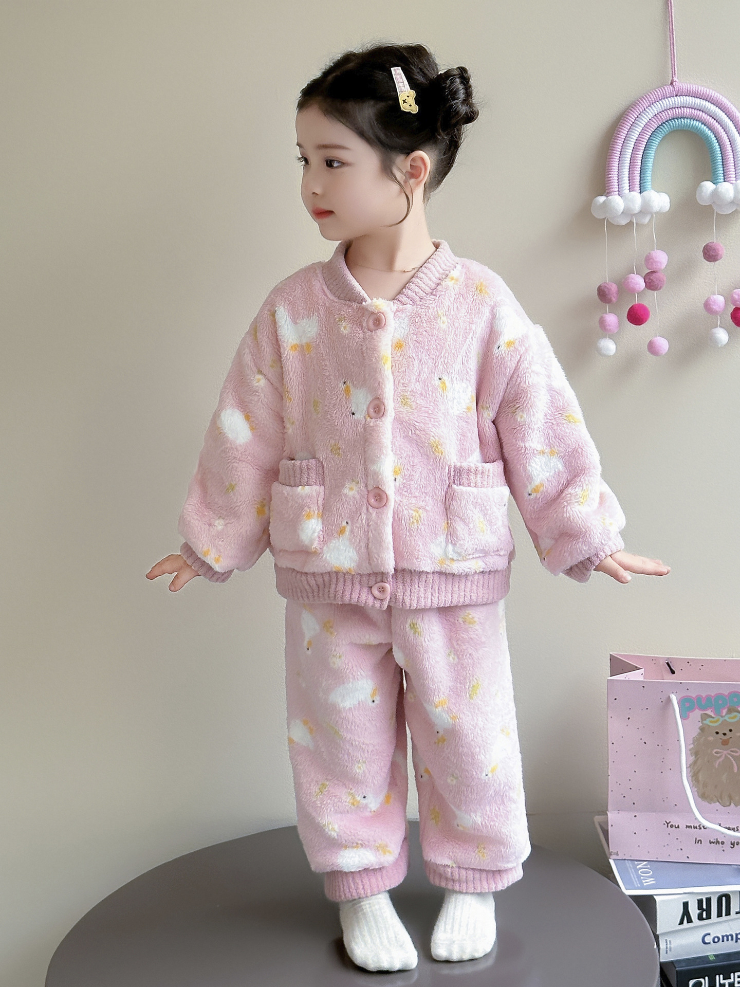 Niñas pijamas de franela conjunto de invierno de invierno caliente y grueso bebé coral cordillera ropa de casa cardigan