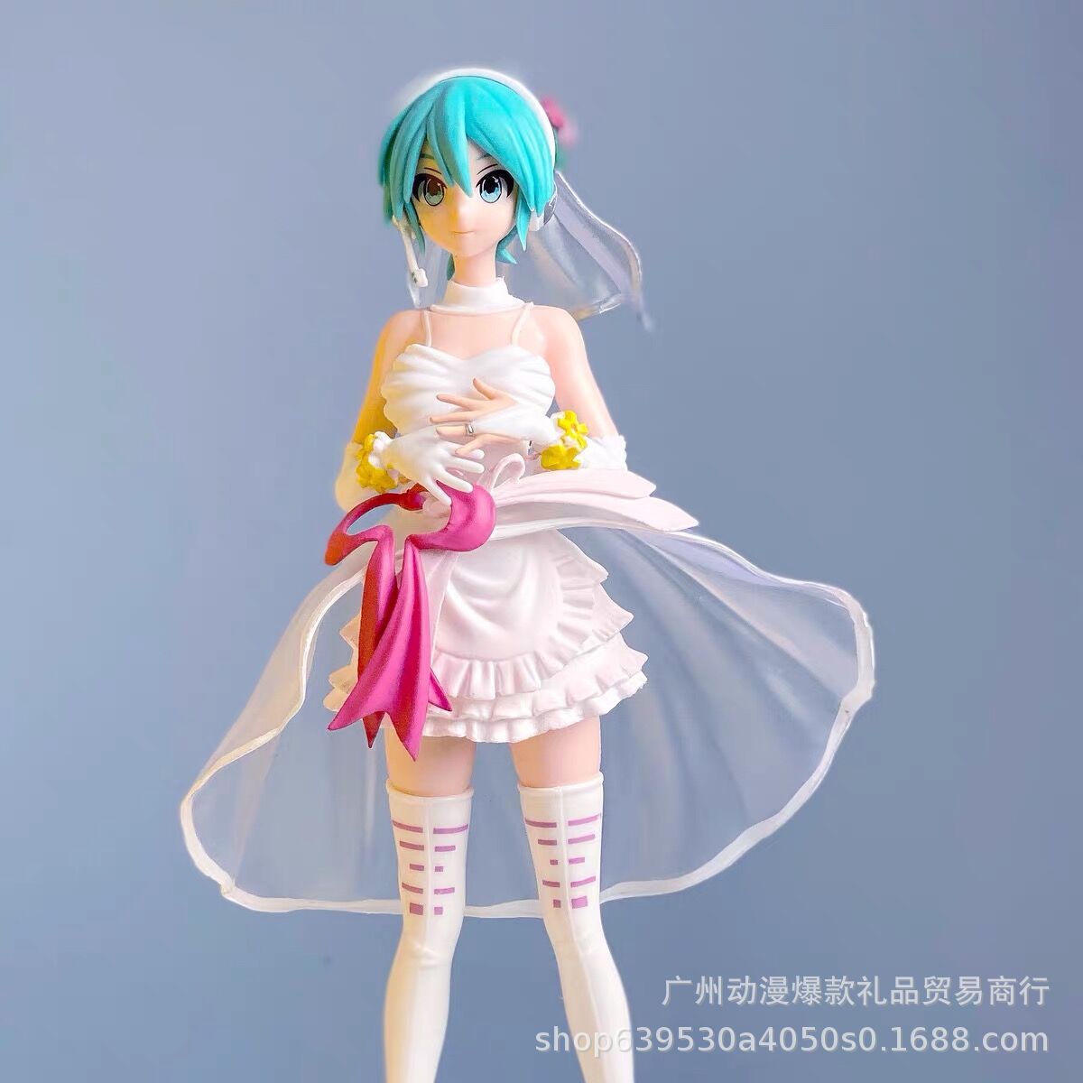 礼服初音婚纱初音未来公仔手办模型miku初音白色婚纱造型蛋糕摆件