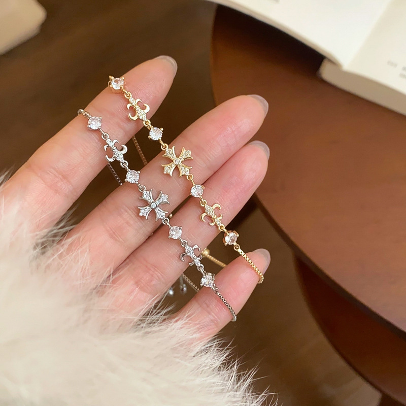 Personalized Cool Style Cross Women's Bracelet Light Luxury Niche Exquisite Silver Hand Ornaments Pull-Out Adjustable Accessories Wholesale Personalized Cool Style Cross Women's Bracelet Light Luxury Niche Exquisite Silver Hand Ornaments Pull-Out Adjustable Accessories Wholesale