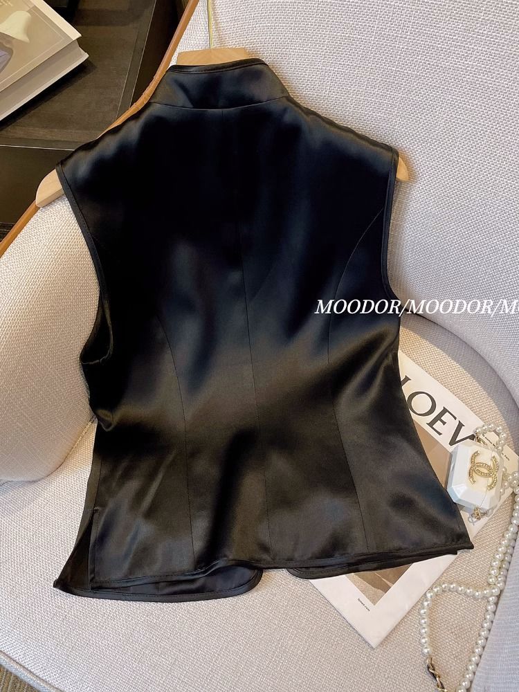 2023 verano estilo chino de alta calidad chaleco negro con hebilla bordado acetato satén superior mujeres Tang traje chaleco