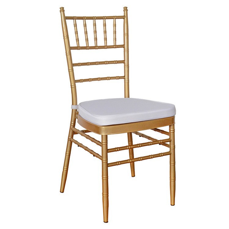 Fábrica al por mayor de metal comedor silla Hotel oro hierro banquete silla césped al aire libre bolsa suave boda Silla de Bambú