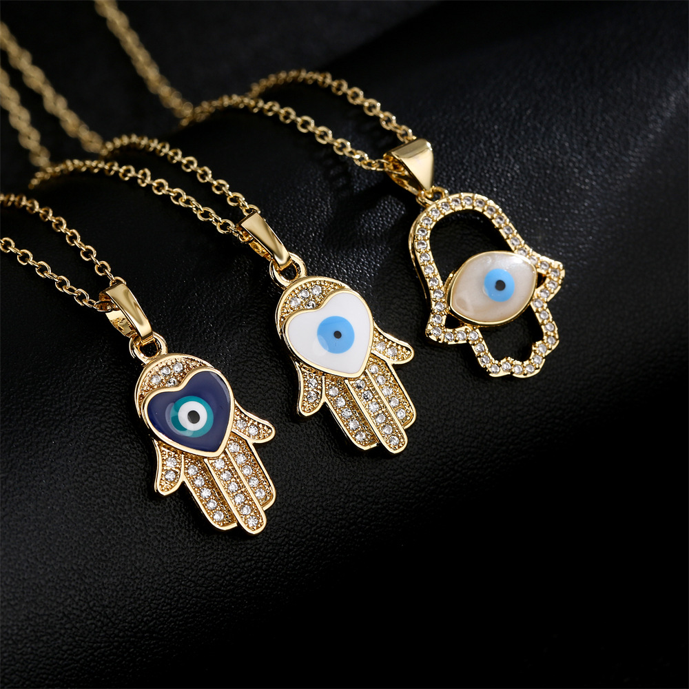 Fashion Copper 18k Gold Drip Oil Zircon Fatima's Hand Devil's Eye Collarbone Chain display picture 1