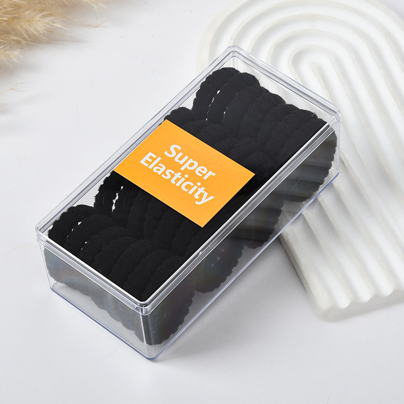 Black box of 28 sticks