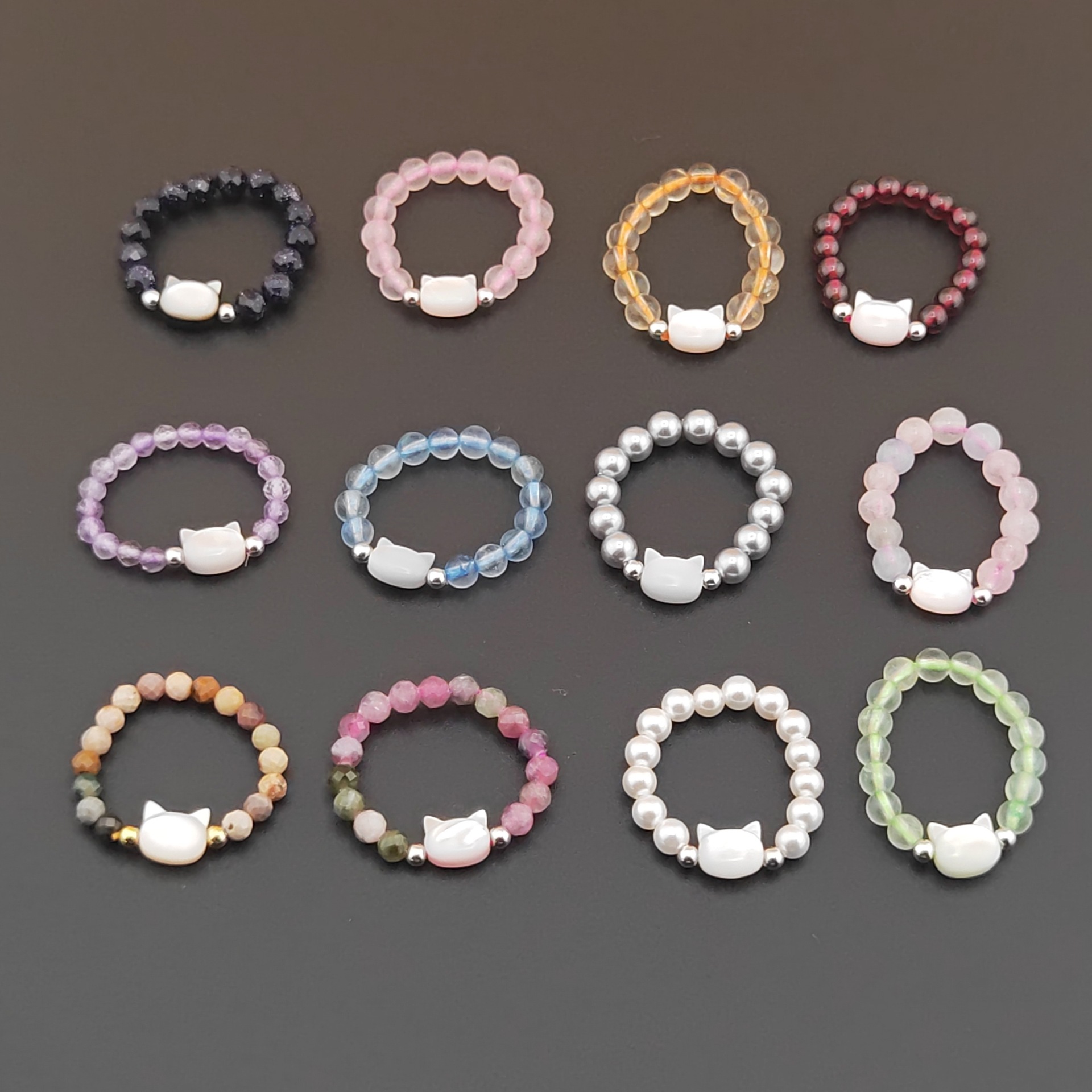 Cat Bead Ring for Women, Black and White Cat Head Index Finger Ring, Trendy and Cute, Versatile Gift for Best Friend
