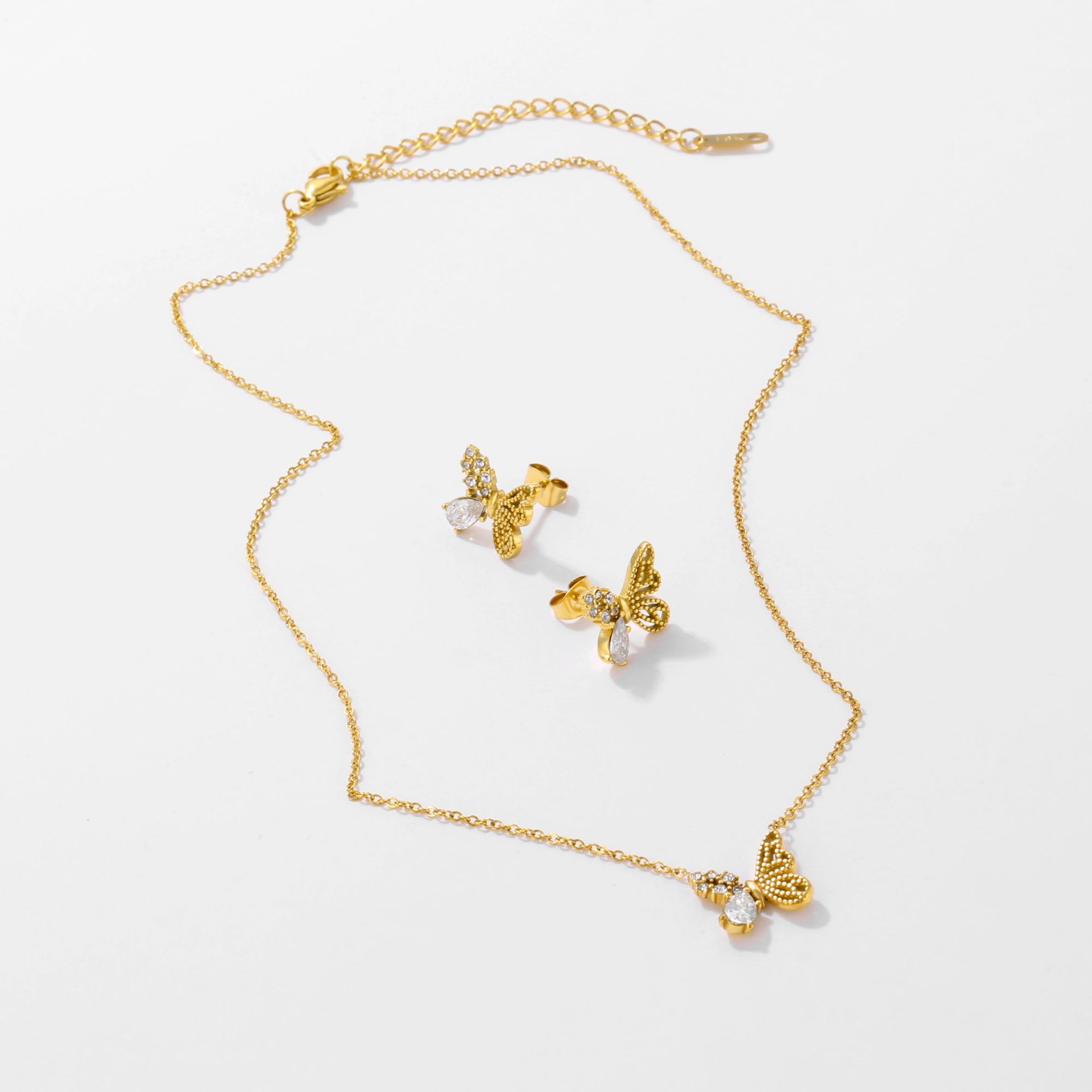 1 Piece, 1 Pair Quantity Casual, Daily, Date Occasion Titanium Steel Material Wholesale Jewelry Sweet Butterfly Titanium Steel Zircon 18K Gold Plated Inlay Earrings Necklace Cable Chain