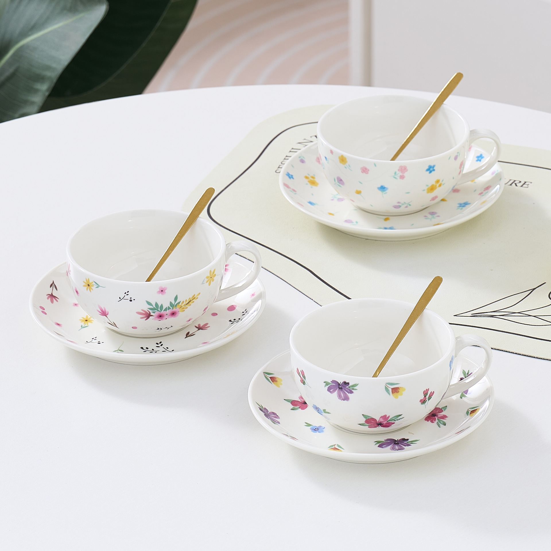 Juego de té de cerámica de oro transfronterizo