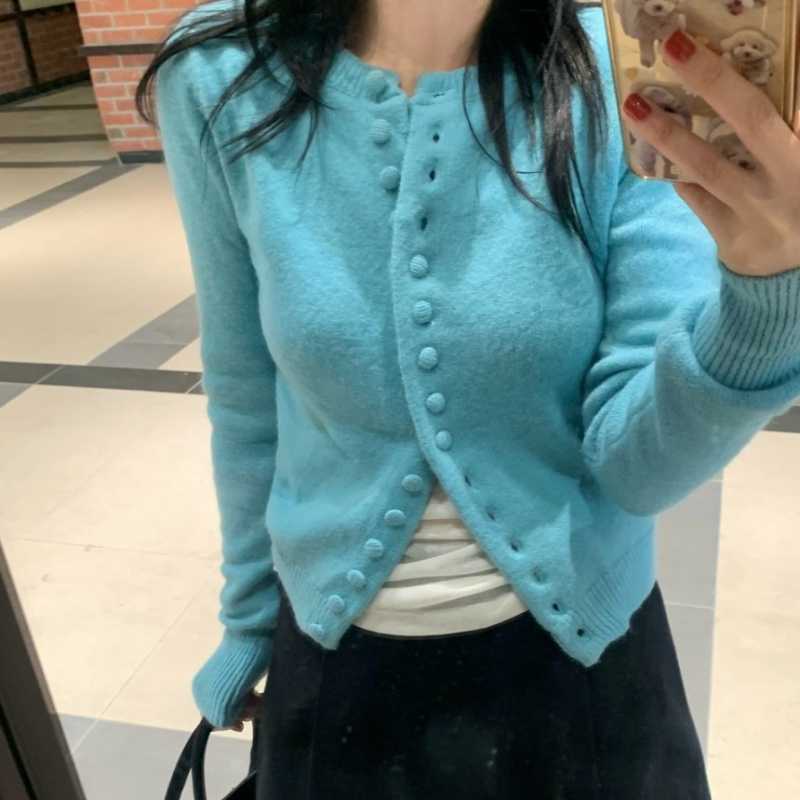 软糯单排扣修身毛针织开衫