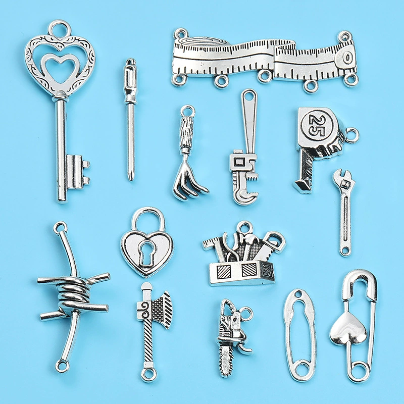 DIY ретро ювелирные аксессуары из цинкового сплава, ящик для инструментов, ключ, подвеска, прямая продажа с фабрики A800544