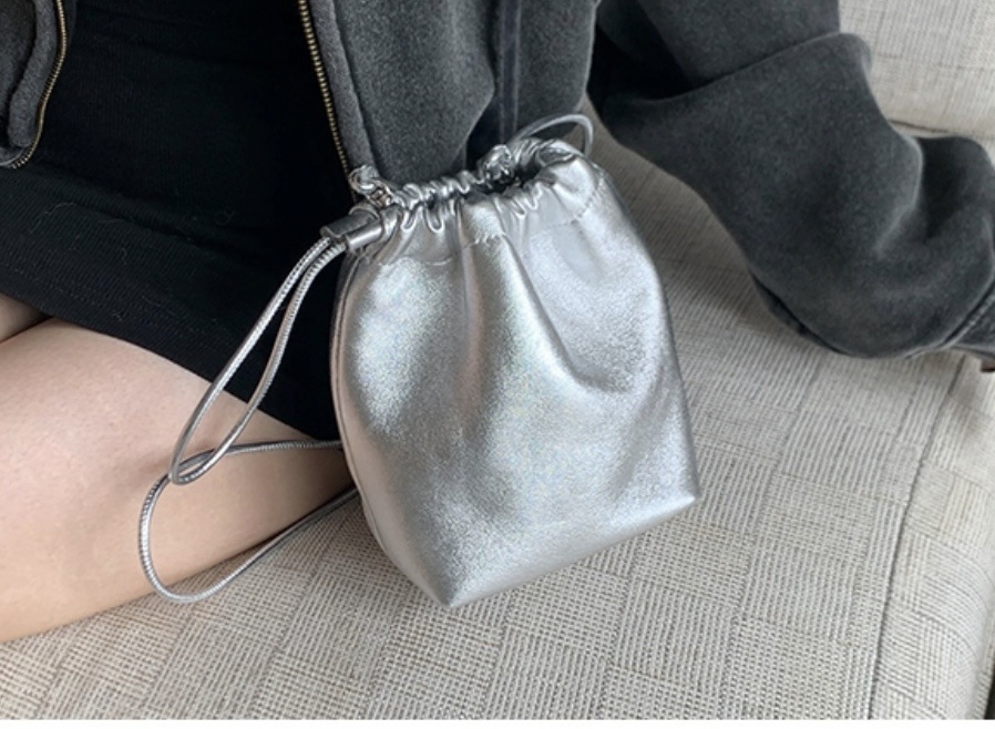 Nuevo bolso bandolera con cordón para teléfono móvil para mujer, minibolso informal versátil a la moda con un solo hombro_voghion.com