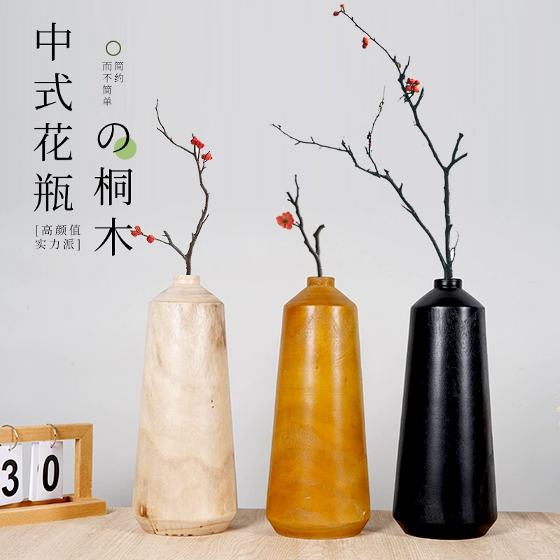 Ваза из цельного дерева в стиле тишины