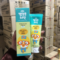 Korean imported Pororo fruit toothpaste new oral care maternal and infant low fluoride toothpaste 90g