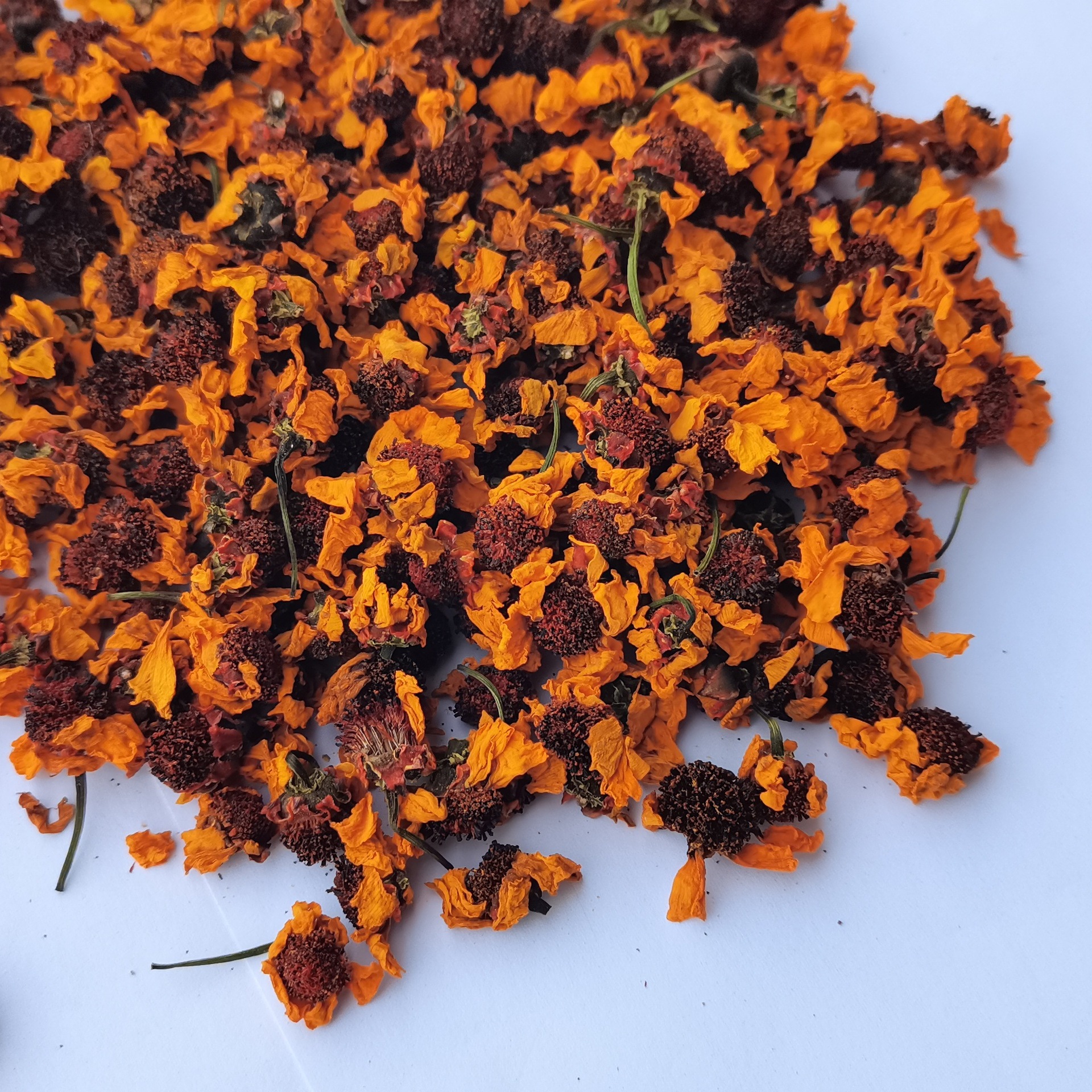 Kunlun Snow Chrysanthemum (Coreopsis tinctoria) — Xinjiang Tianshan Snow Chrysanthemum Buds, 500g Loose Herbal Tea quality and texture