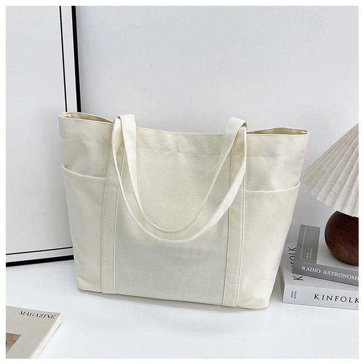 A new best-selling large-capacity casual canvas bag, a Korean-style fashionable and simple canvas bag for commuting to school undefined