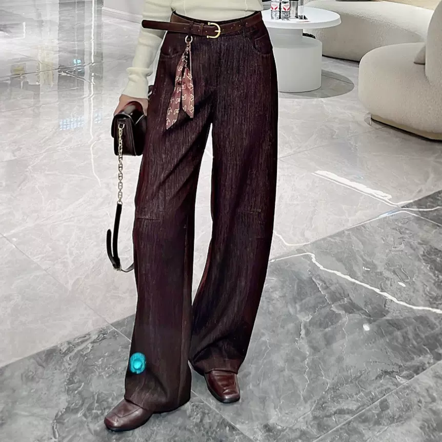 2025冬季新面料挂饰休闲小弯刀裤烤肉色宽松舒适秋冬时尚调性长裤