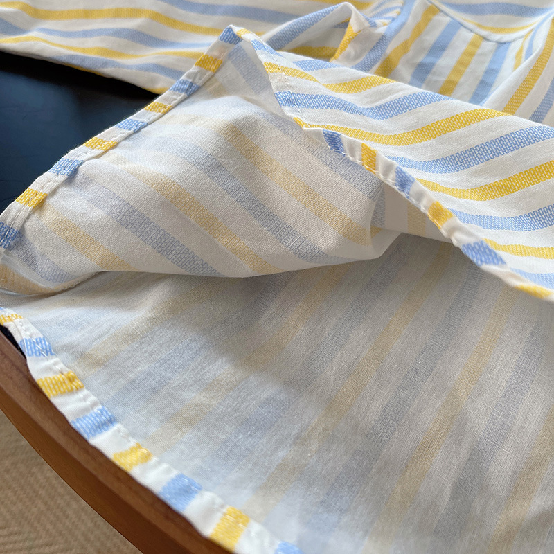 Camisas de mangas largas para niños primavera y otoño 2025 nueva ropa de otoño para hombres camisa cardigan de otoño abrigo delgado