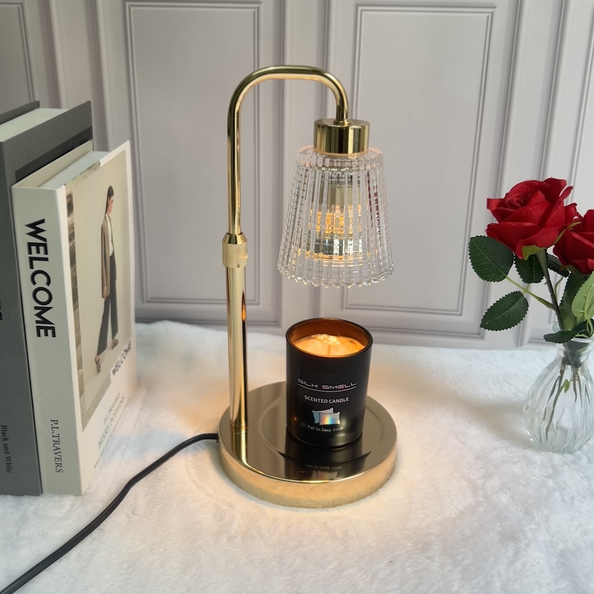 Los fabricantes suministran metal simple y ajustable lámpara de aromaterapia lámpara de cera de vidrio decorador regalo al por mayor