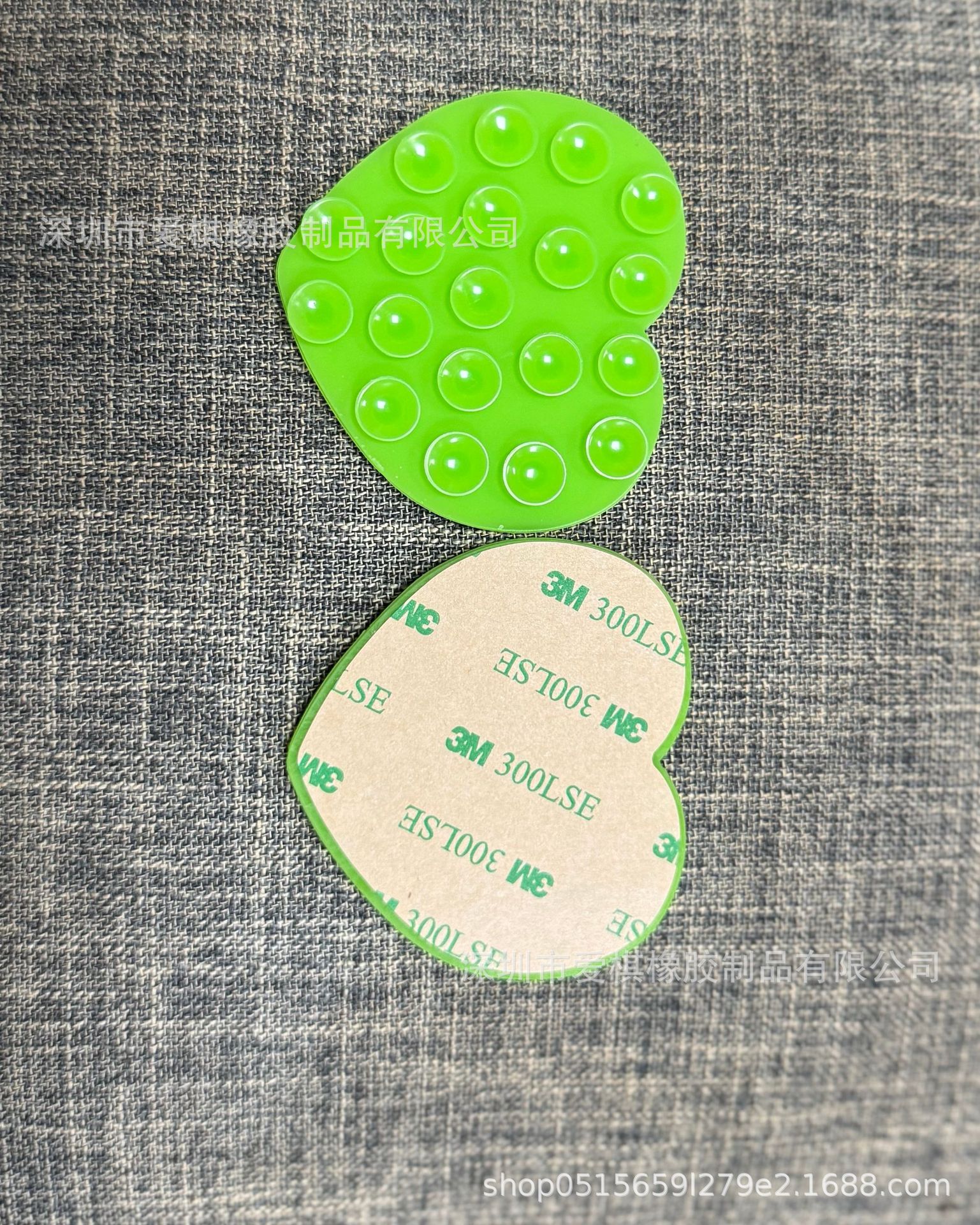 잔디 녹색 알몸