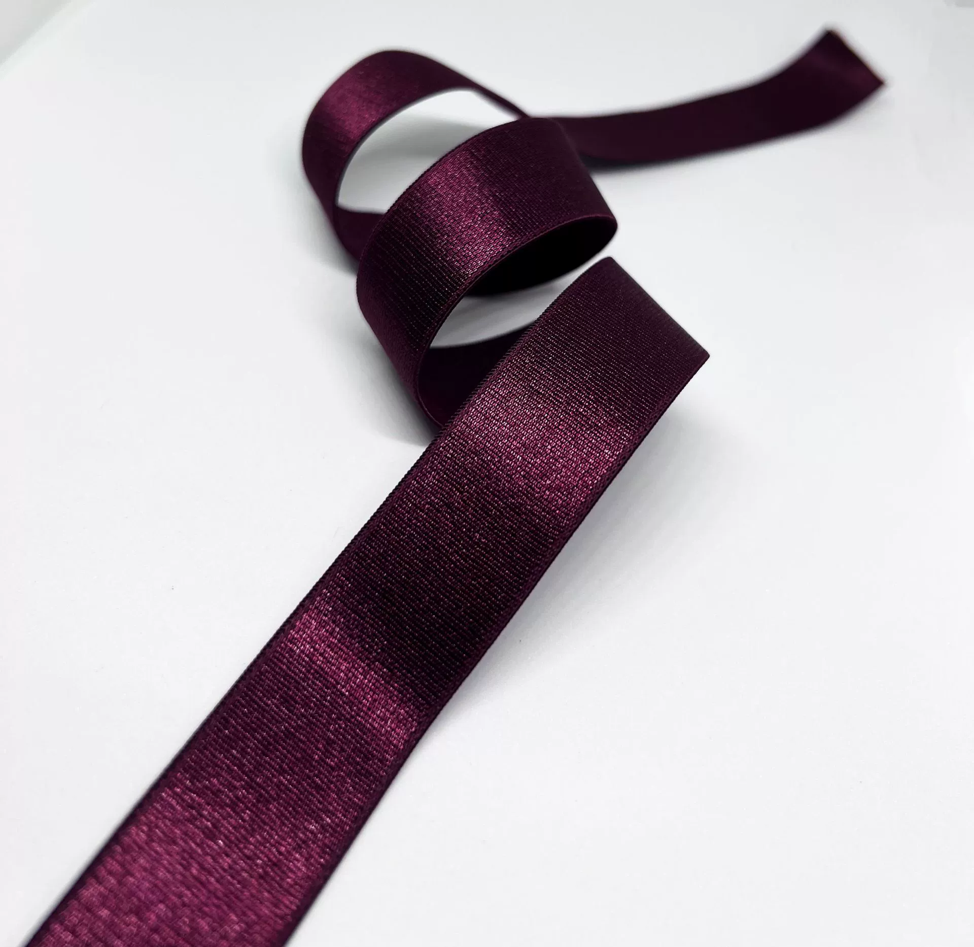 Glossy underwear, velvet straps, elastic bra, 8mm, 2.5mm, polyester, on elastic band